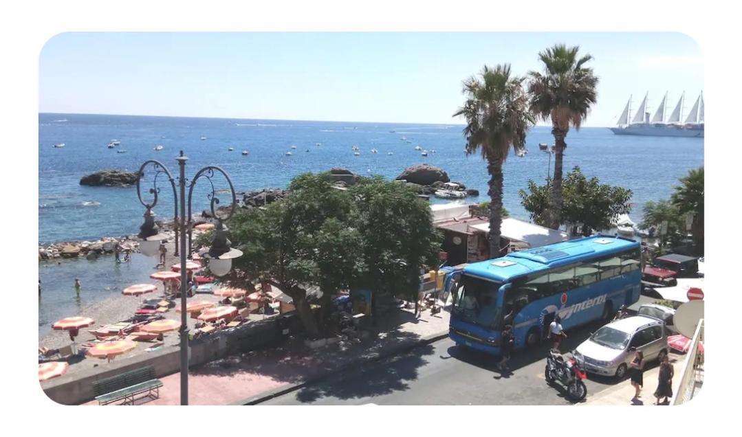 Lucia & Giovanni Giardini Naxos Exterior foto